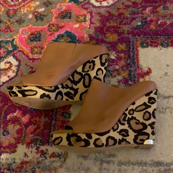 sam edelman cheetah heels
